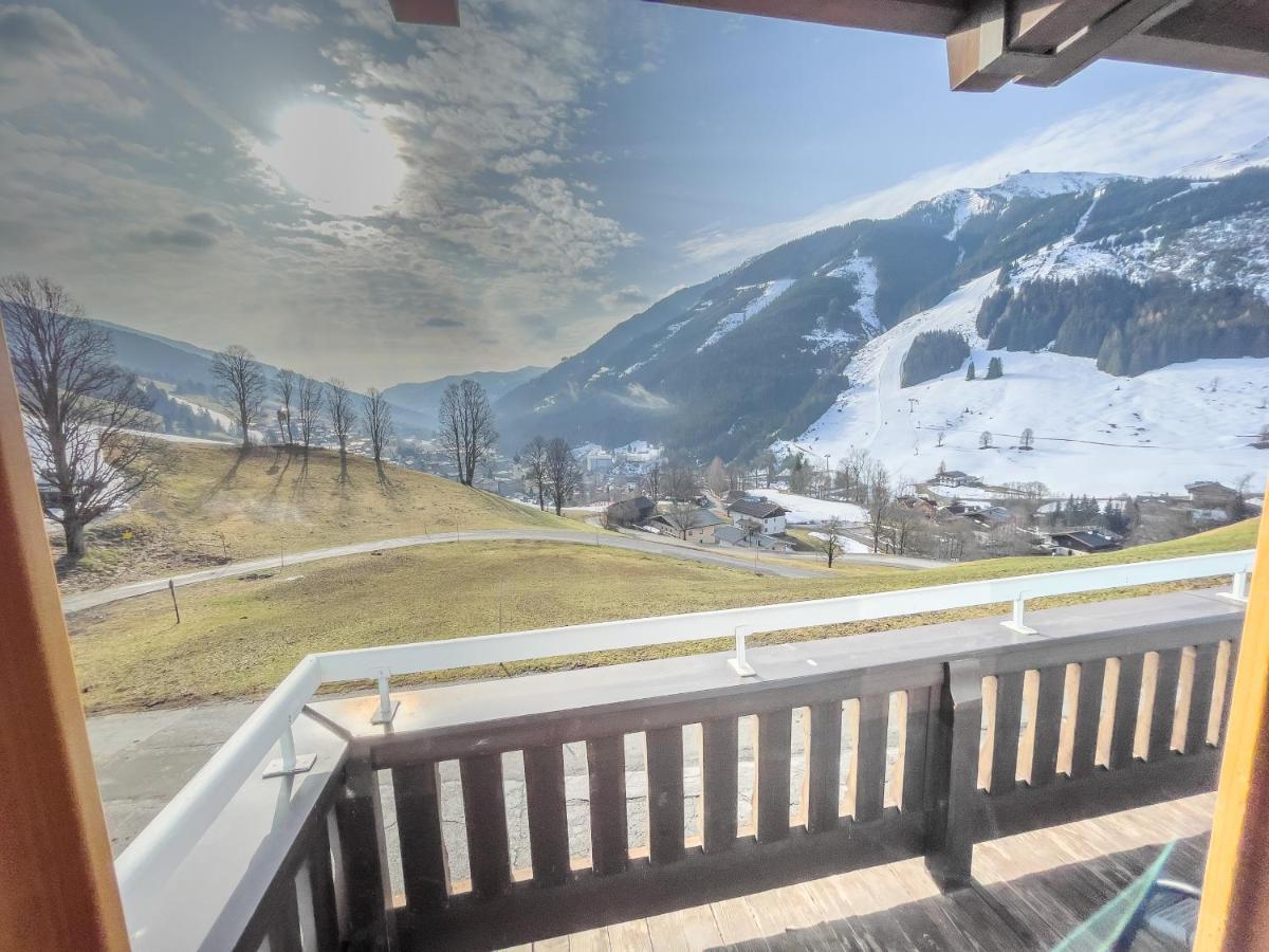 Saalbach Apartments Landhaus Bernkogel - Ski In Ski Out Εξωτερικό φωτογραφία
