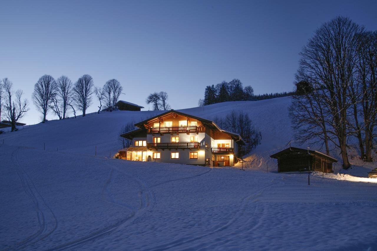 Saalbach Apartments Landhaus Bernkogel - Ski In Ski Out Εξωτερικό φωτογραφία